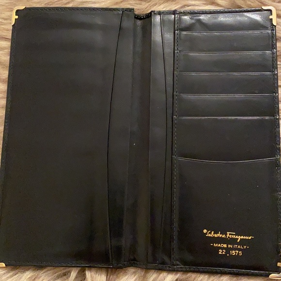 Long Salvatore Ferragamo black leather wallet - Picture 2 of 5